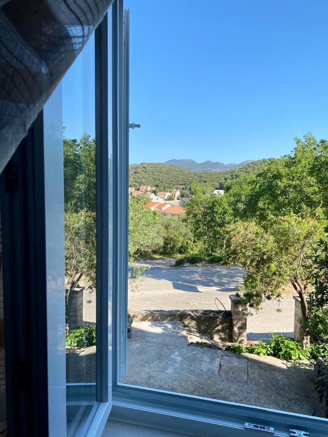 Apartmani Luka Zrnovo Esterno foto