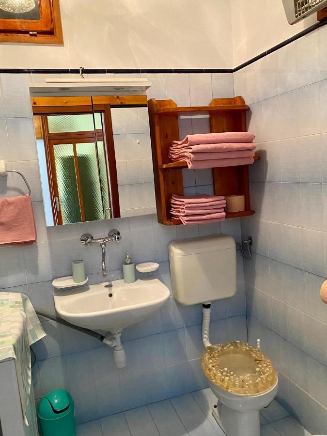 Apartmani Luka Zrnovo Esterno foto